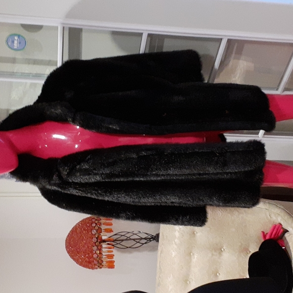 FUR VINTAGE FAUX JACKET - Picture 2 of 7